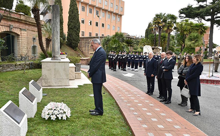 cerimonia-calipari-1.jpg