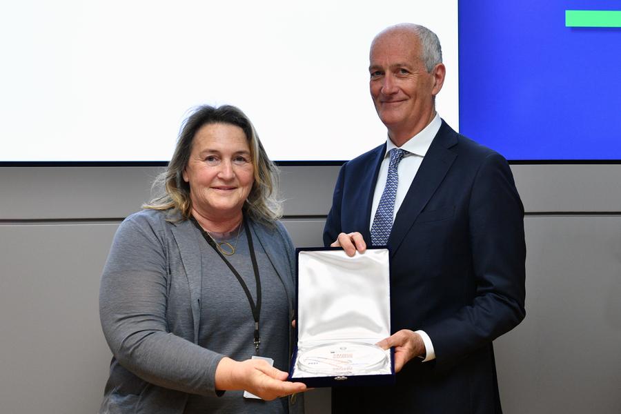 FOTO PREMIO 15.JPG