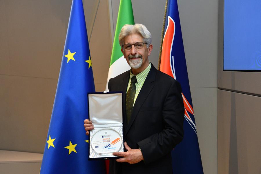 FOTO PREMIO 18.JPG