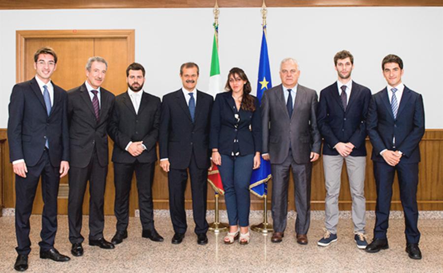 foto-premiazione2015.jpeg