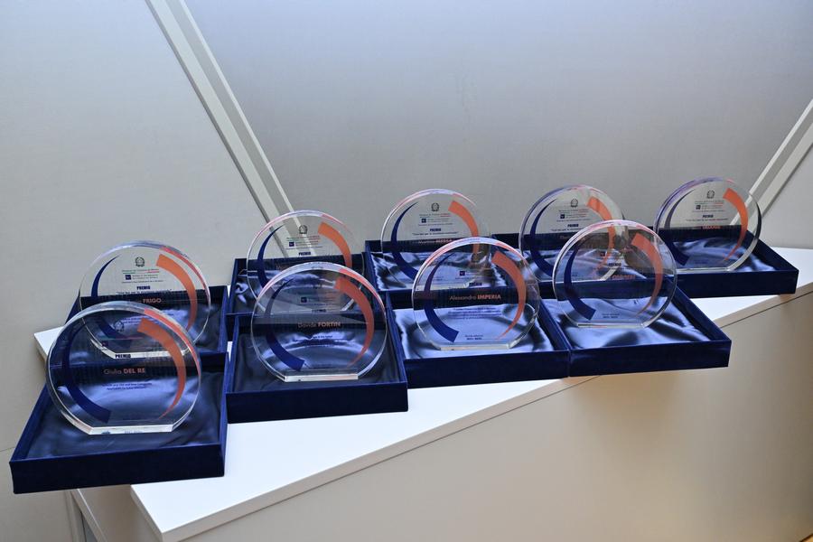 L’Intelligence premia le migliori tesi di laurea - quinta edizione L’Intelligence premia le migliori tesi di laurea - quinta edizione